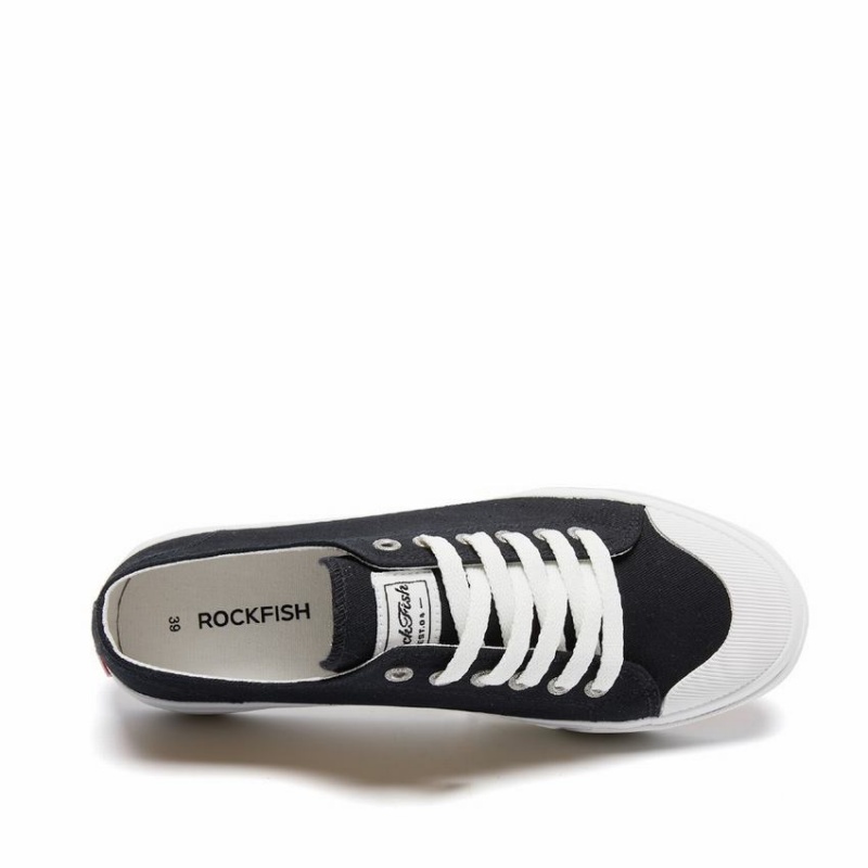 Black White Women's Rockfish Classic 746 Canvas Low-Top Sneakers | QRT592EC